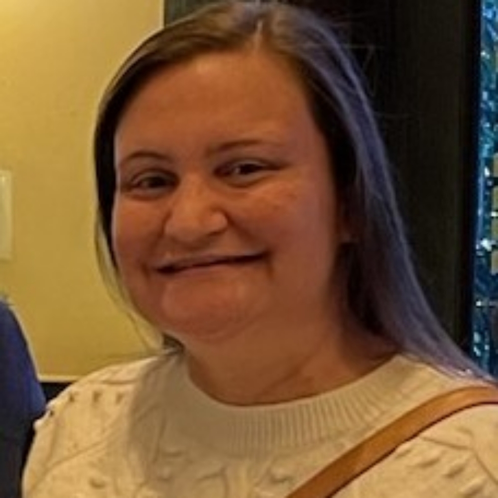 Meet your Posher, Kelly